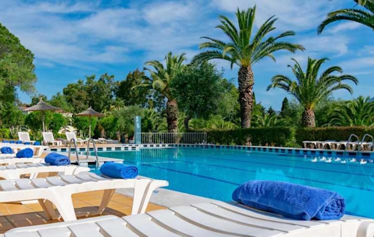 Govino Bay Luxury Beach Loft Apartment Danilia Eksteriør bilde